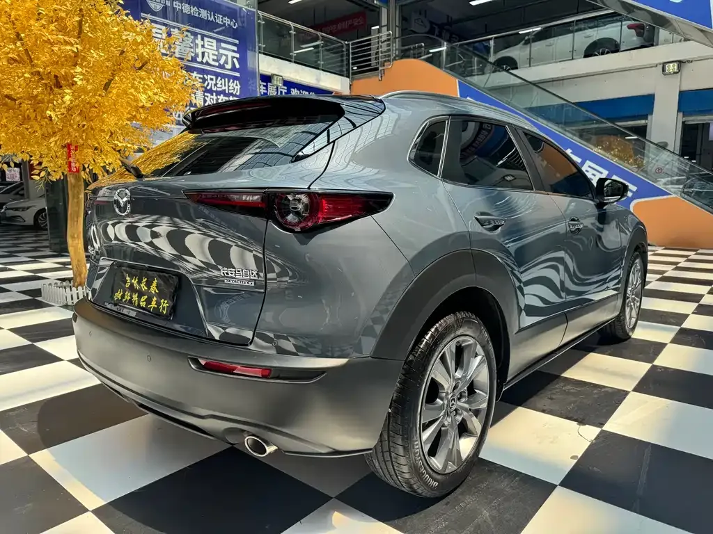 Mazda CX-30 — фото 7