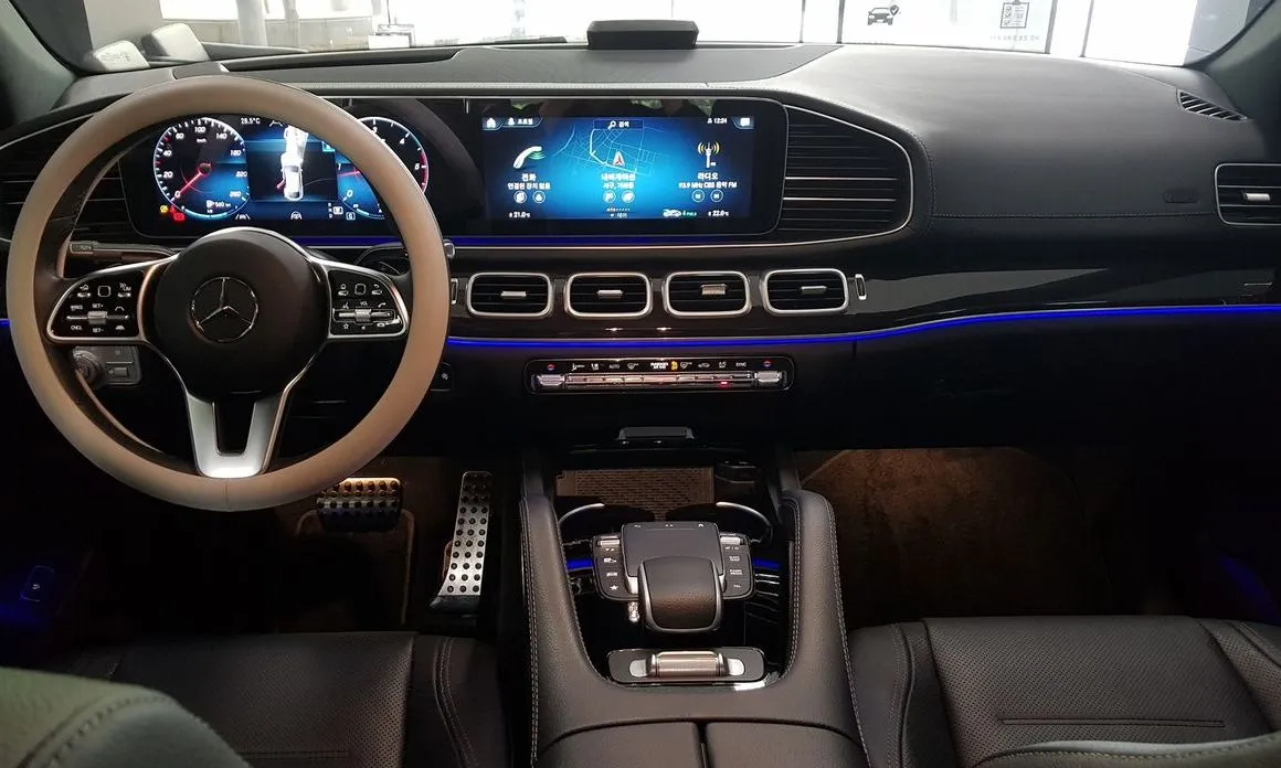 Mercedes-Benz GLE-Class — фото 10