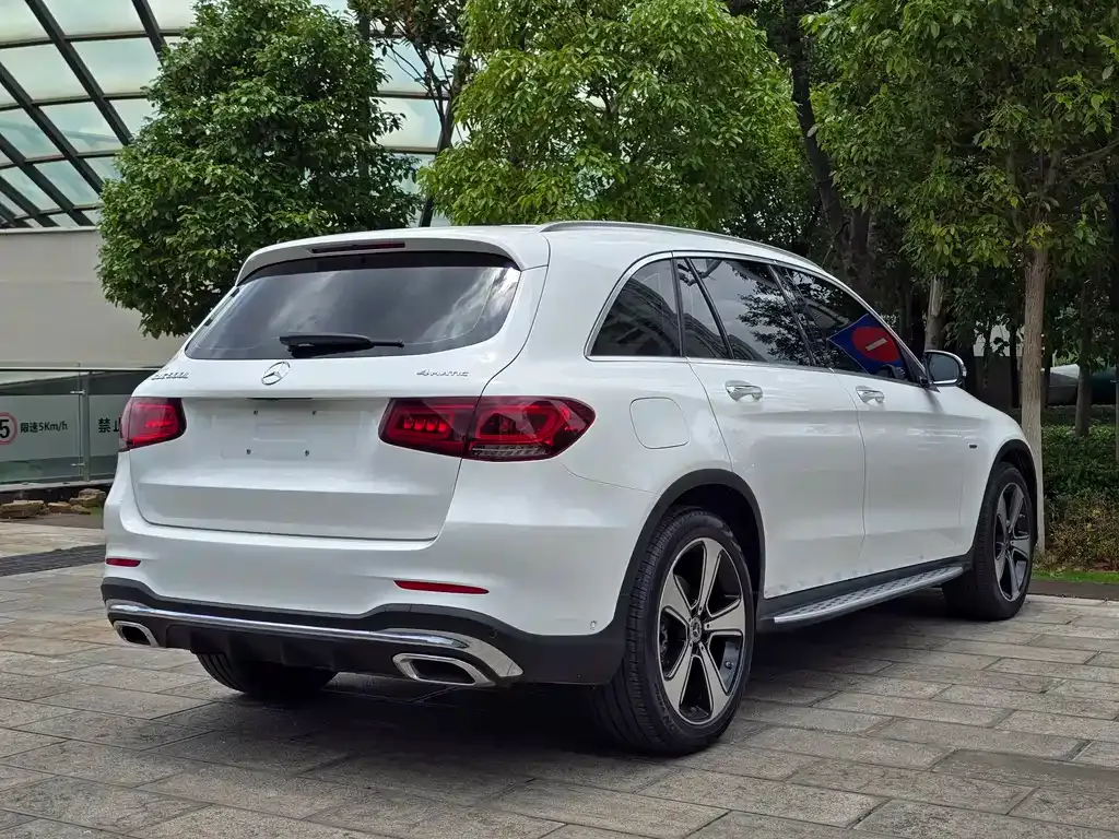 Mercedes-Benz GLC — фото 10