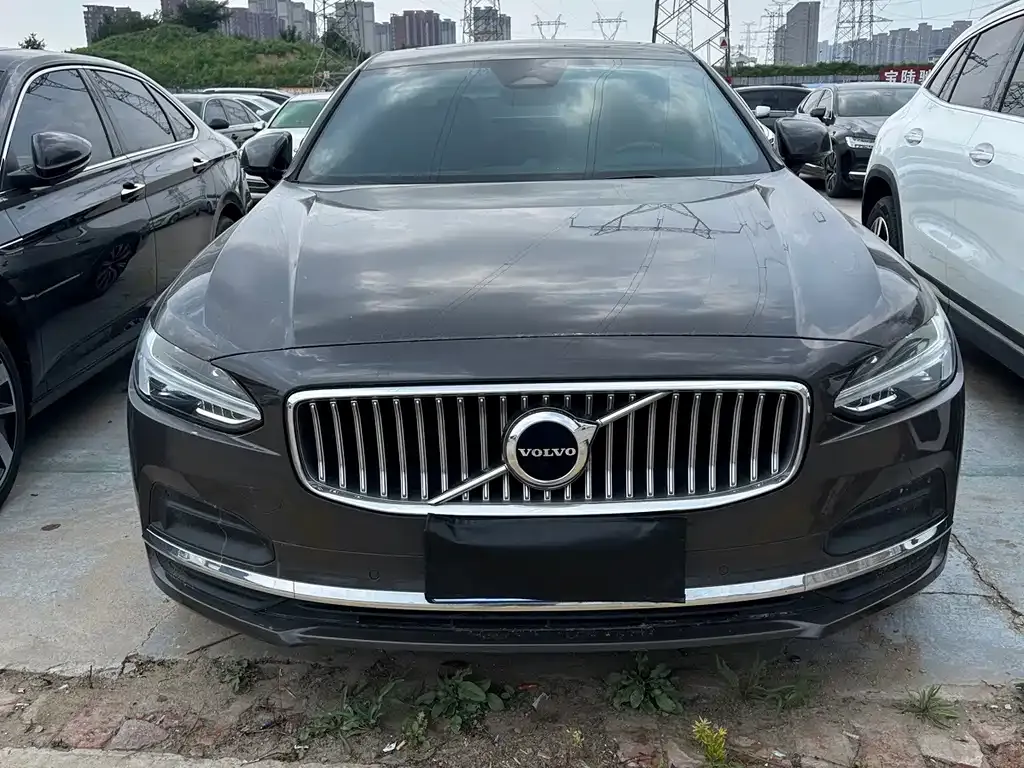 Volvo S90 — фото 2