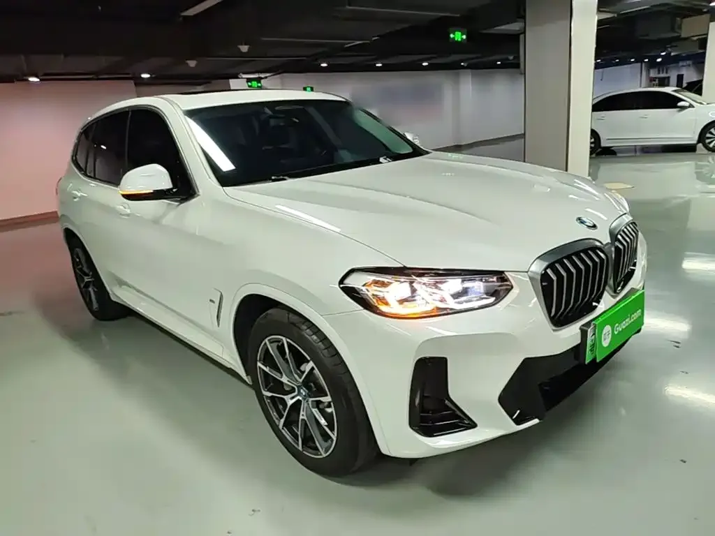 BMW iX3 — фото 4