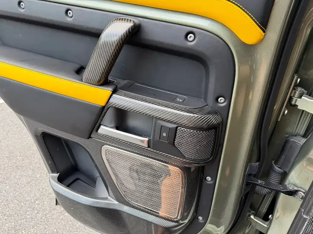 Land Rover Defender — фото 4