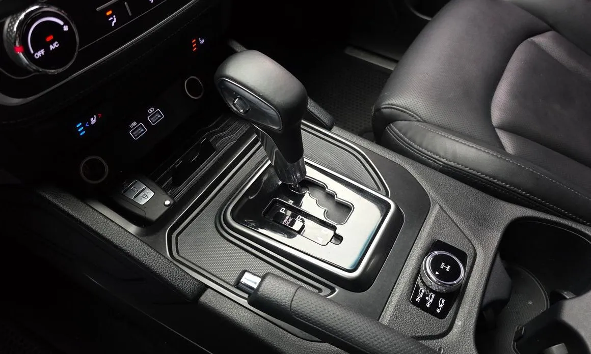 KG Mobility (Ssangyong) Rexton — фото 7