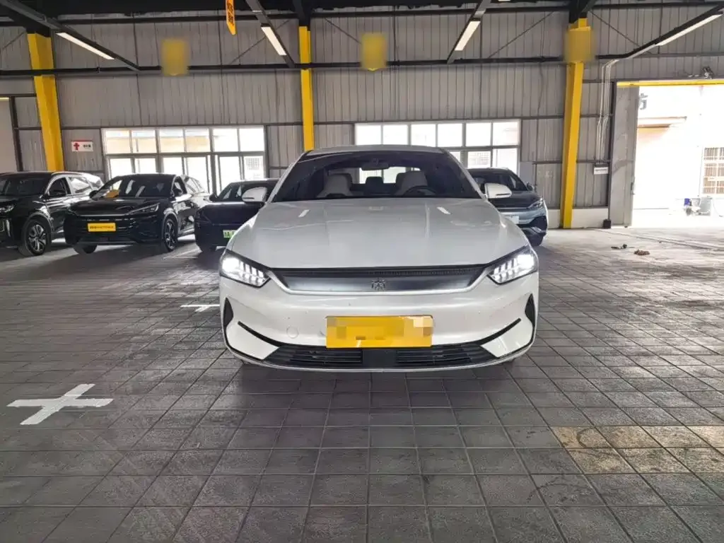 BYD Qin PLUS — фото 10