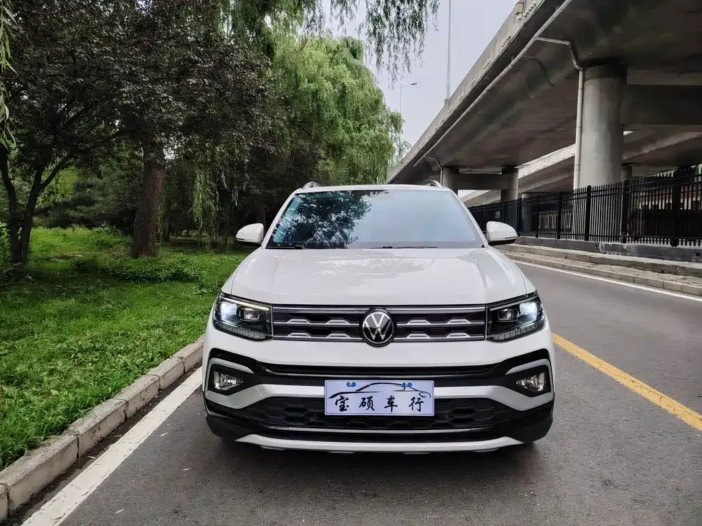 Volkswagen T-Cross — фото 6