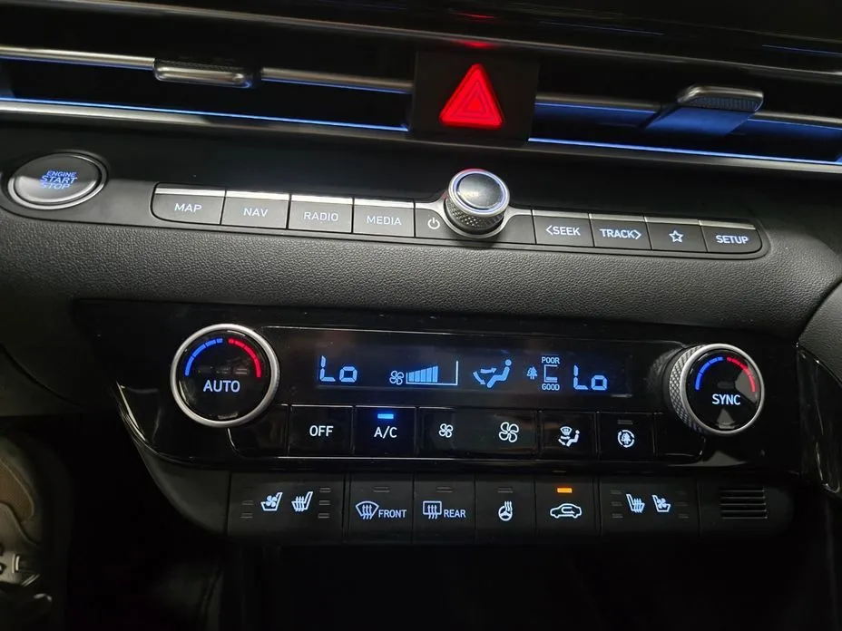 Hyundai AVANTE — фото 10