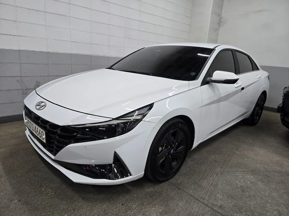 Hyundai AVANTE — фото 8