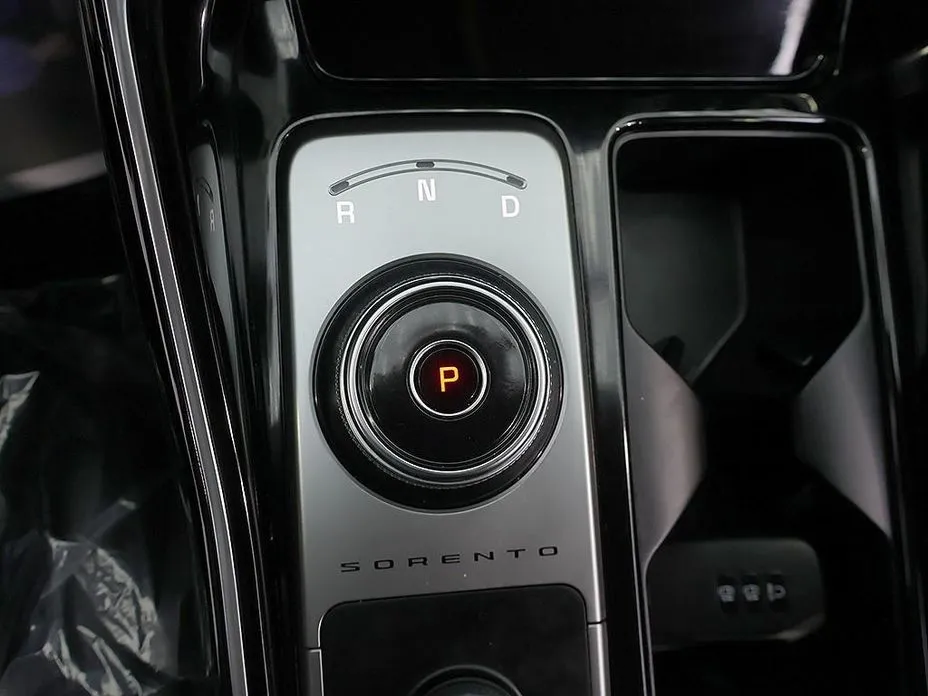 Kia Sorento — фото 3