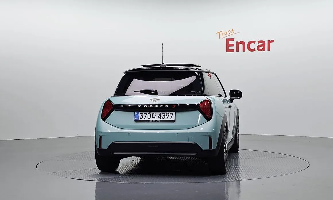 Mini Cooper 2025 из KR, фото 7