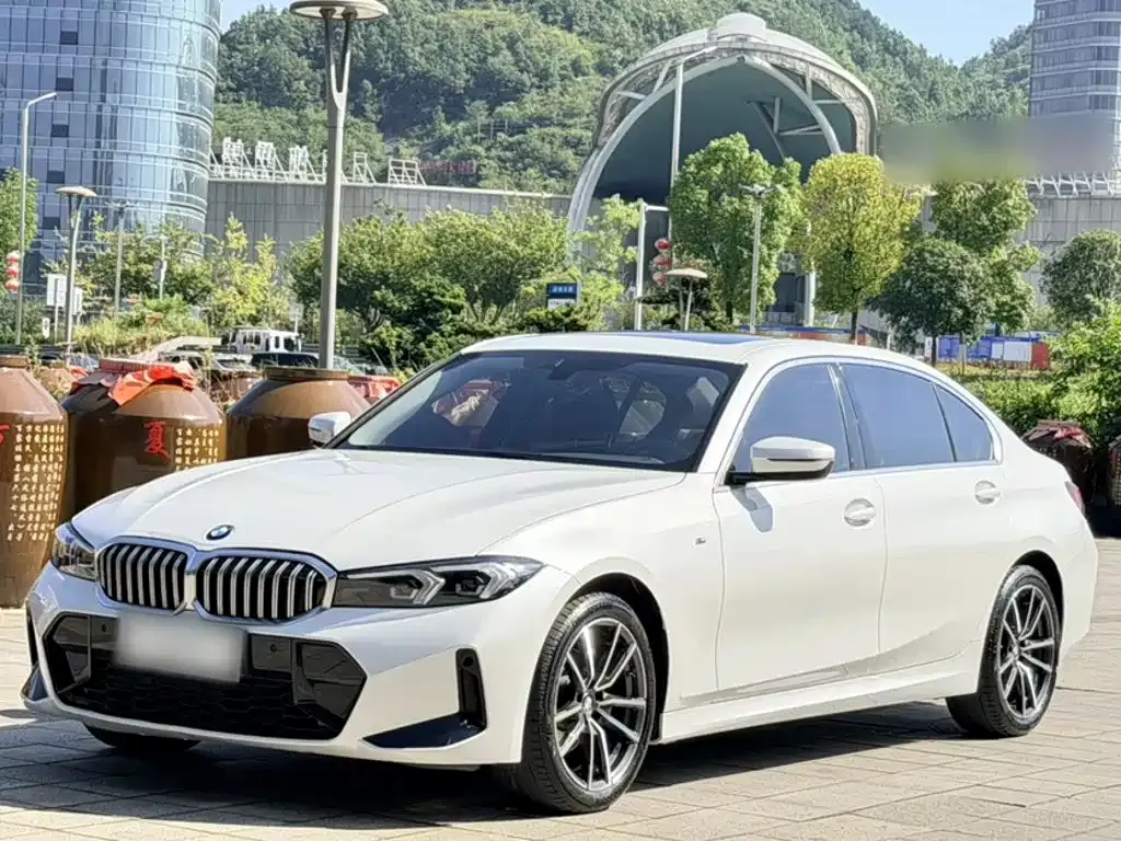 BMW 3 Series — фото 1
