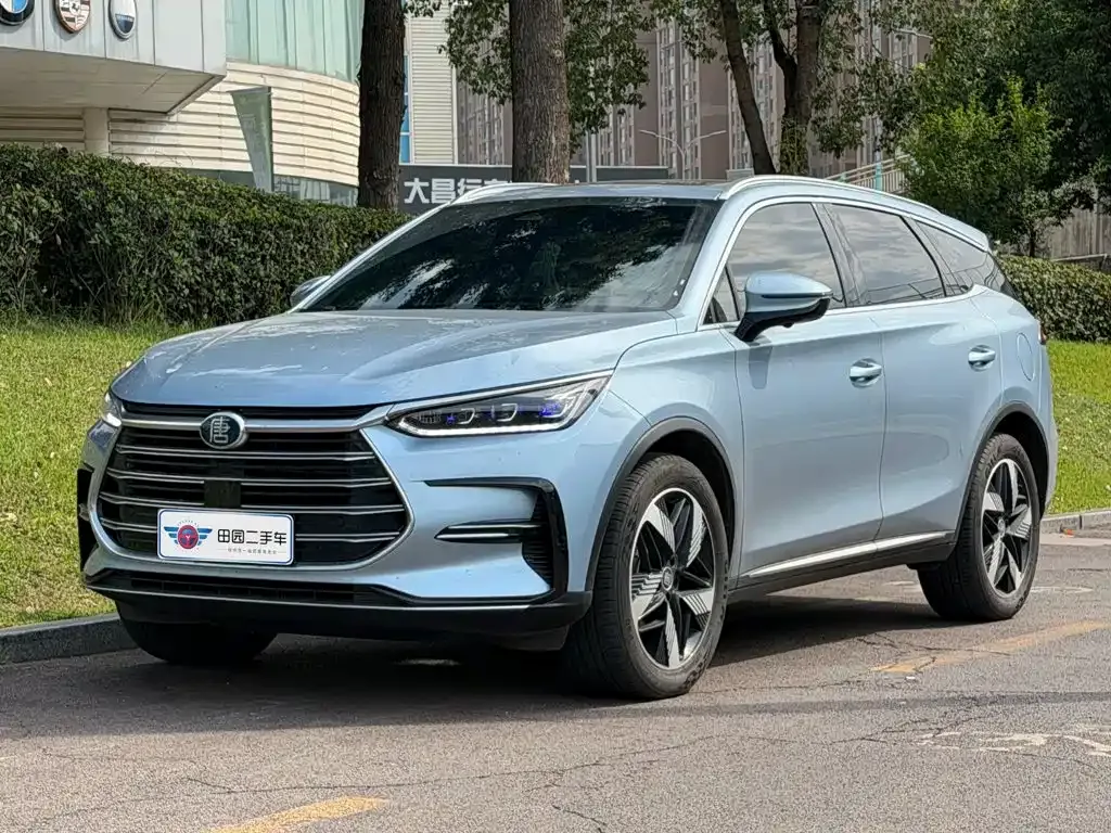 BYD Tang New Energy — фото 1
