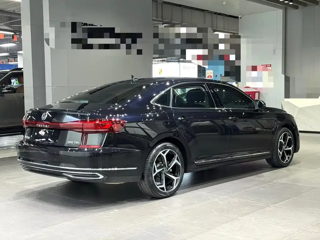 Volkswagen Passat — фото 4