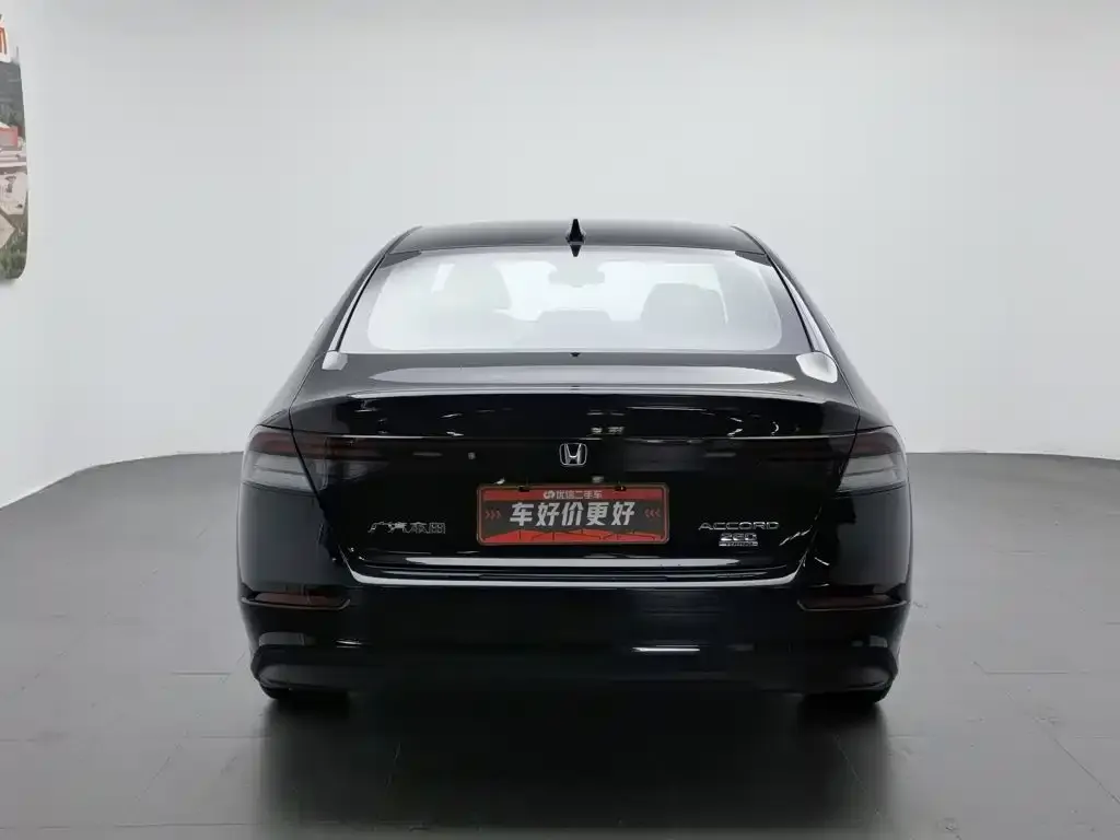 Honda Accord — фото 4