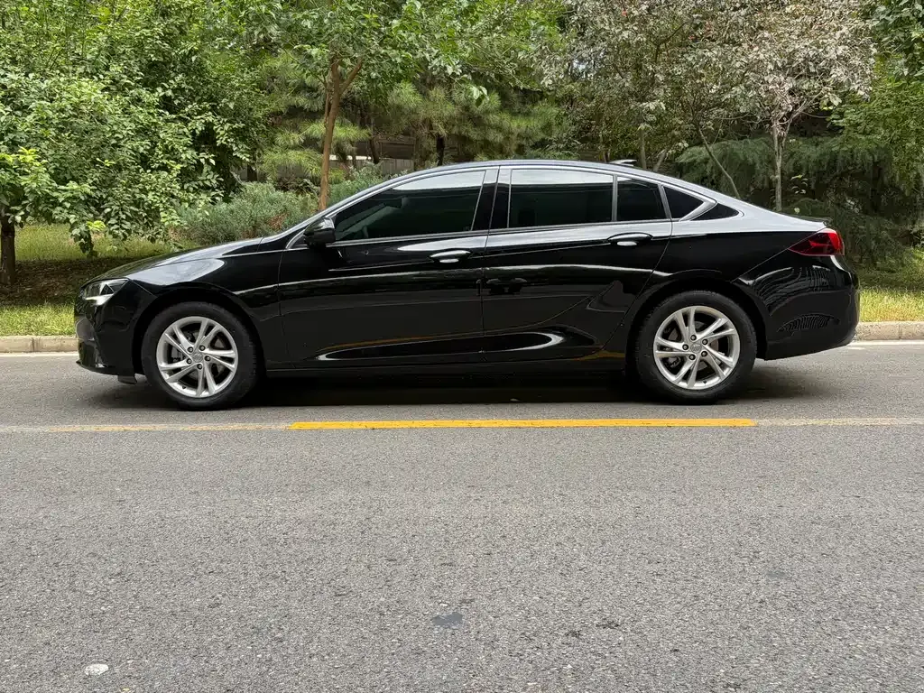 Buick Regal — фото 7