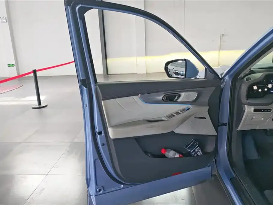 GAC Motor Trumpchi GS8 — фото 2