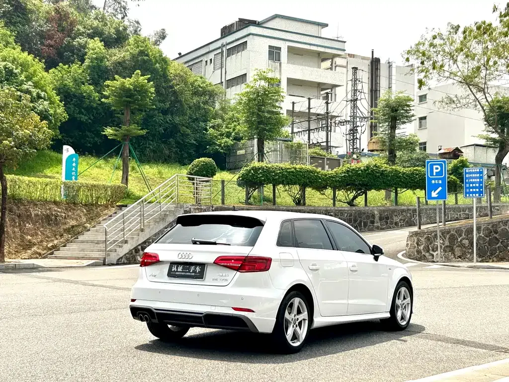 Audi A3 — фото 9