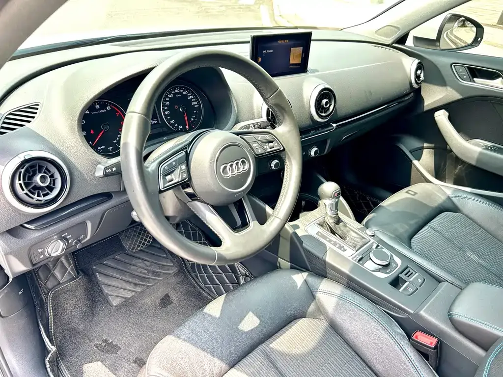 Audi A3 — фото 6