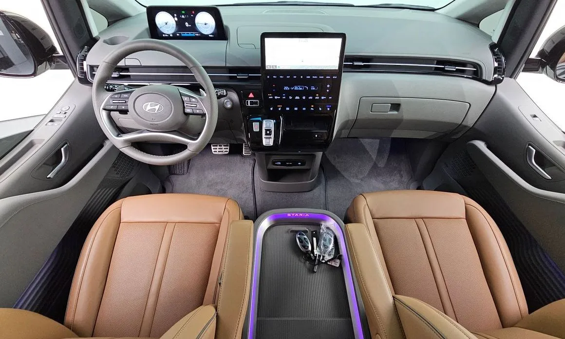 Hyundai Staria — фото 4