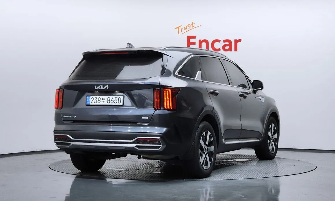 Kia Sorento — фото 5
