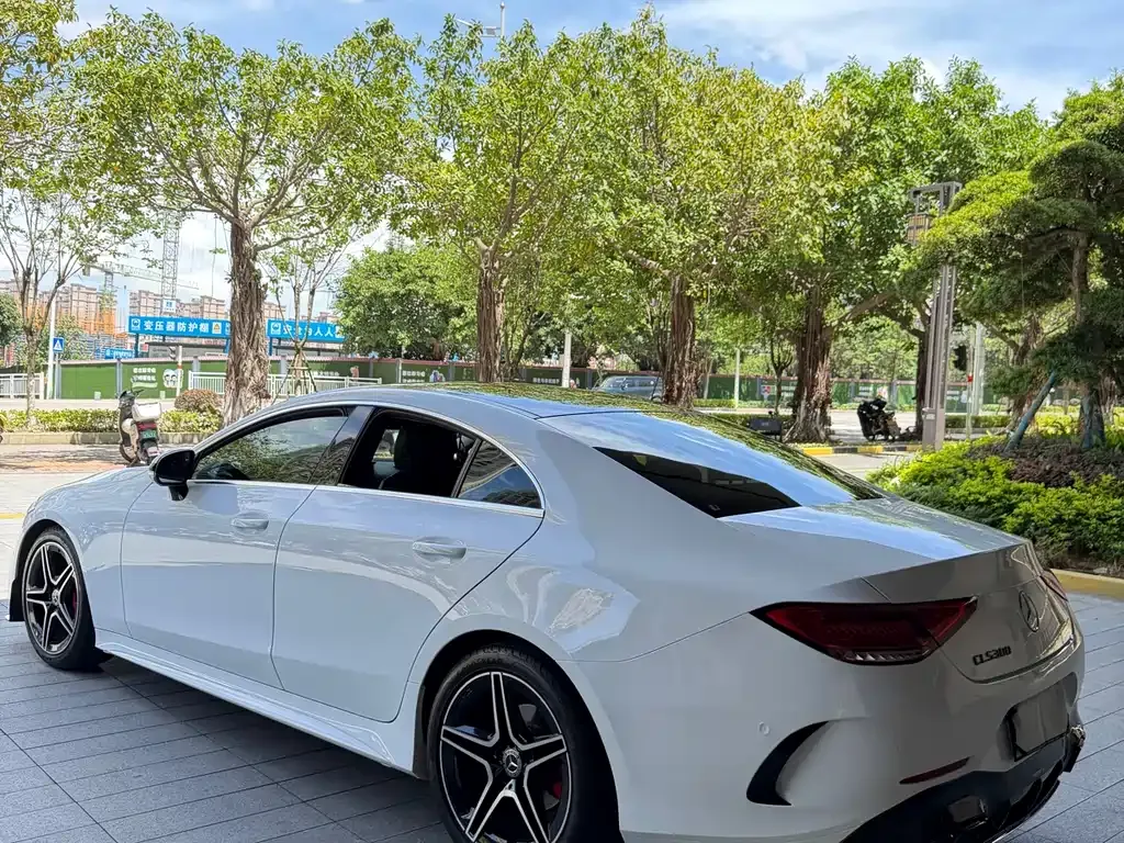 Mercedes-Benz CLS — фото 5