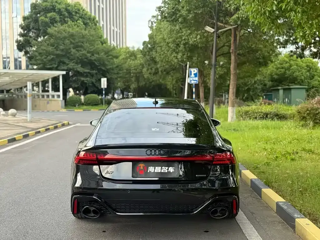 Audi A7 — фото 5