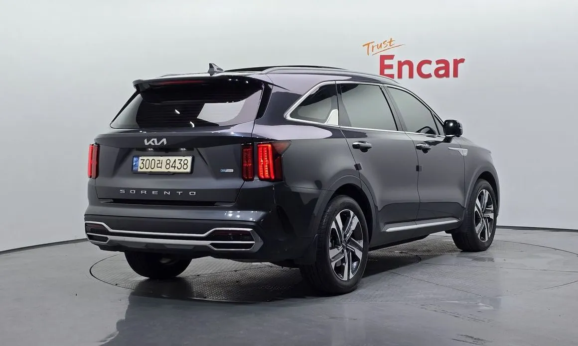 Kia Sorento — фото 5