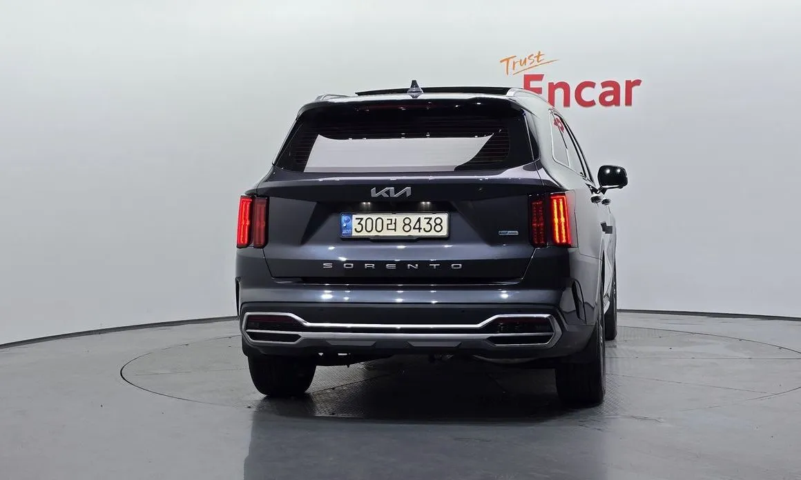 Kia Sorento — фото 9