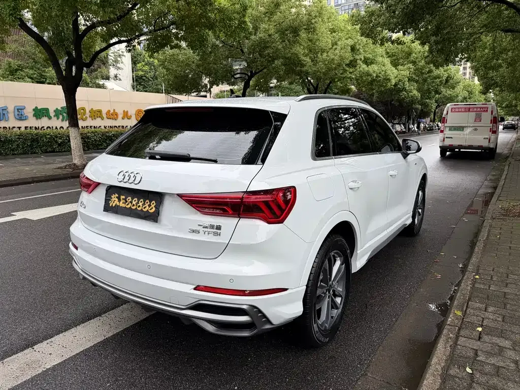 Audi Q3 2021 из CN, фото 5