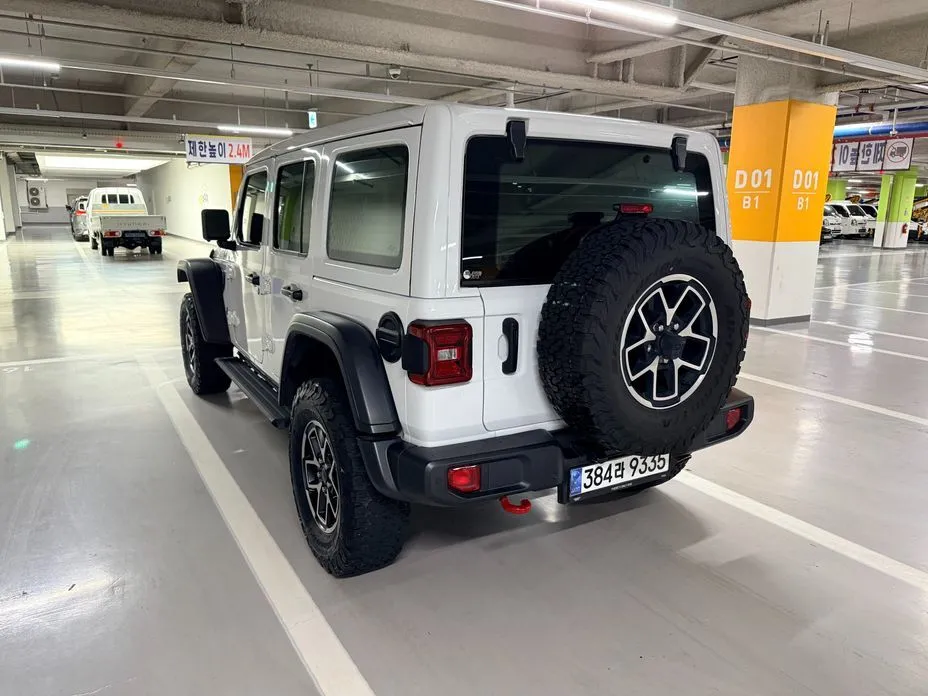 Jeep Wrangler — фото 3