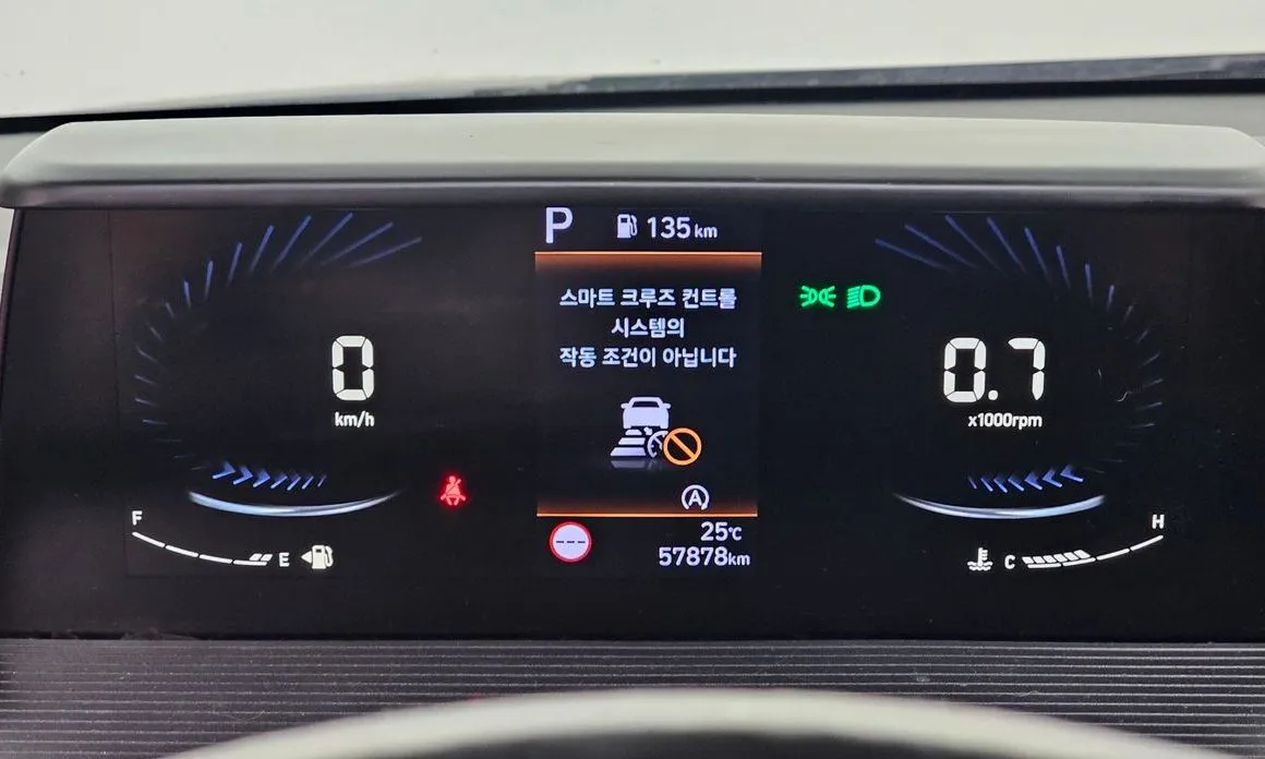 Hyundai Staria — фото 2