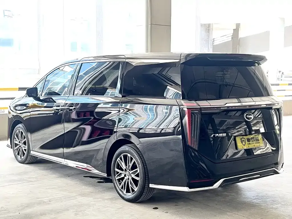 GAC Motor Trumpchi M8 — фото 10