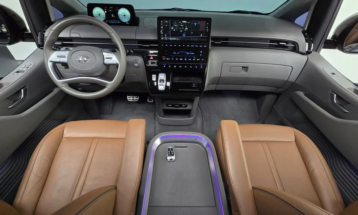 Hyundai Staria — фото 3