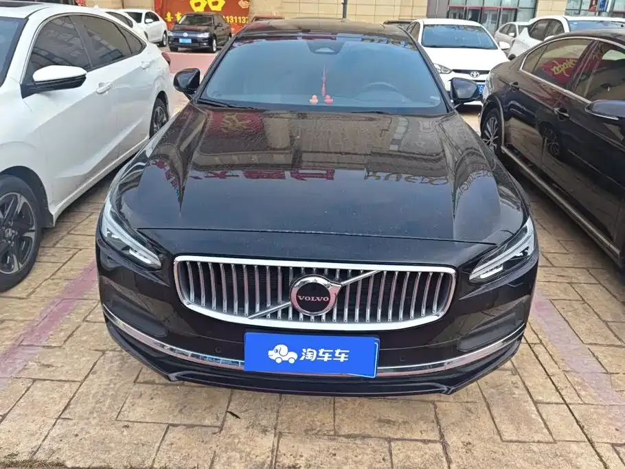 Volvo S90 2024 из CN, фото 3