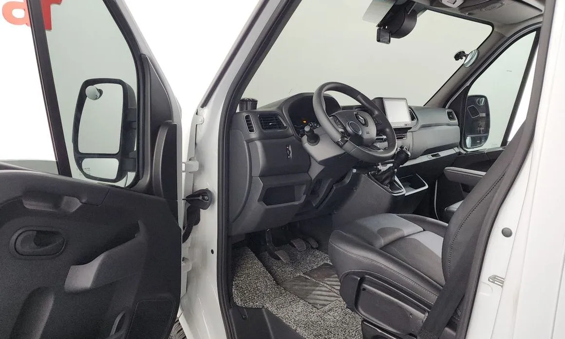 Renault Korea (Samsung) Master 2022 из KR, фото 3