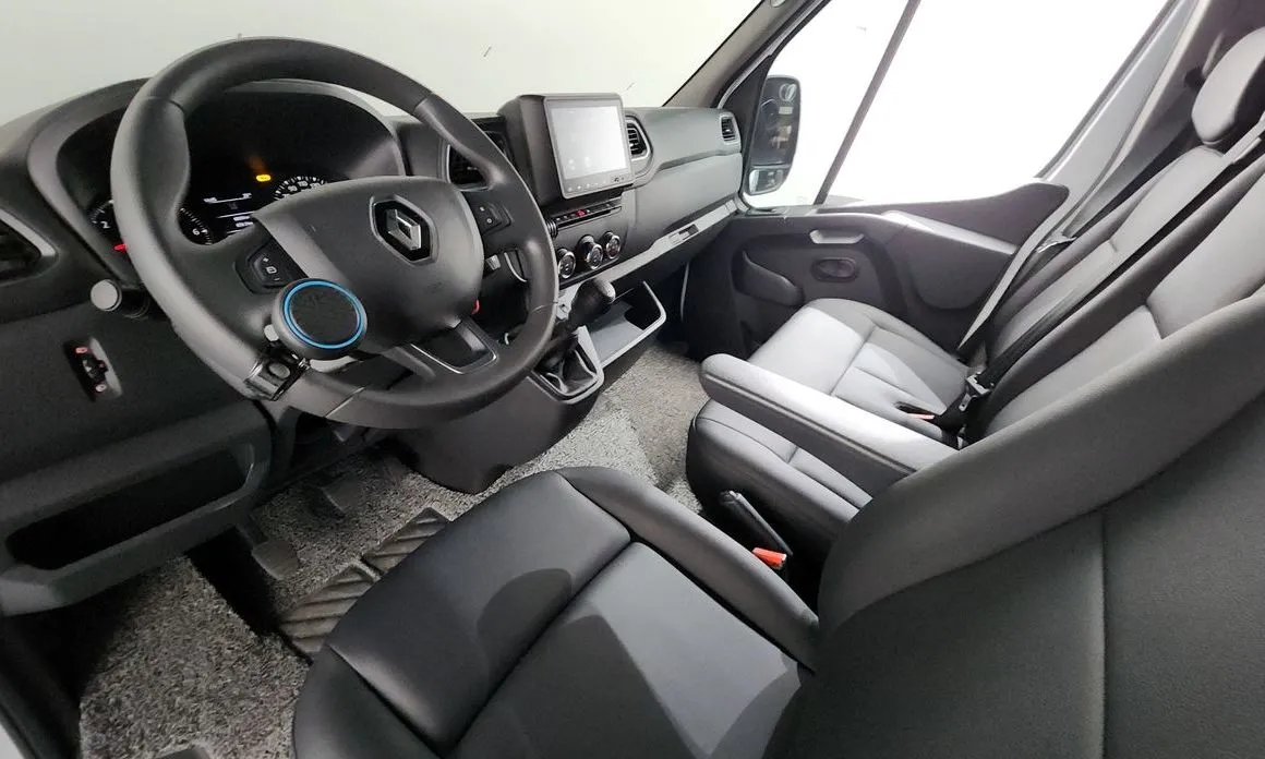 Renault Korea (Samsung) Master 2022 из KR, фото 7