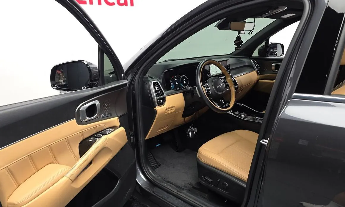 Kia Sorento — фото 9