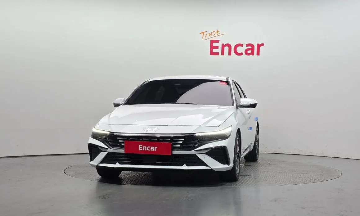 Hyundai AVANTE — фото 2