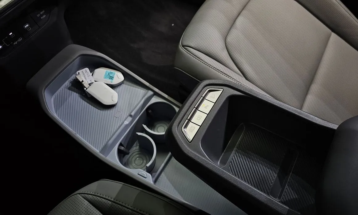 Kia EV3 — фото 4