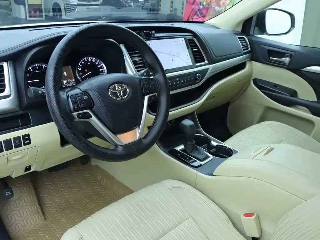 Toyota Highlander 2021 из CN, фото 10