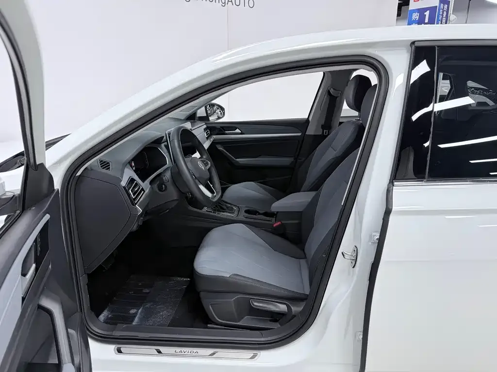 Volkswagen Lavida 2023 из CN, фото 5