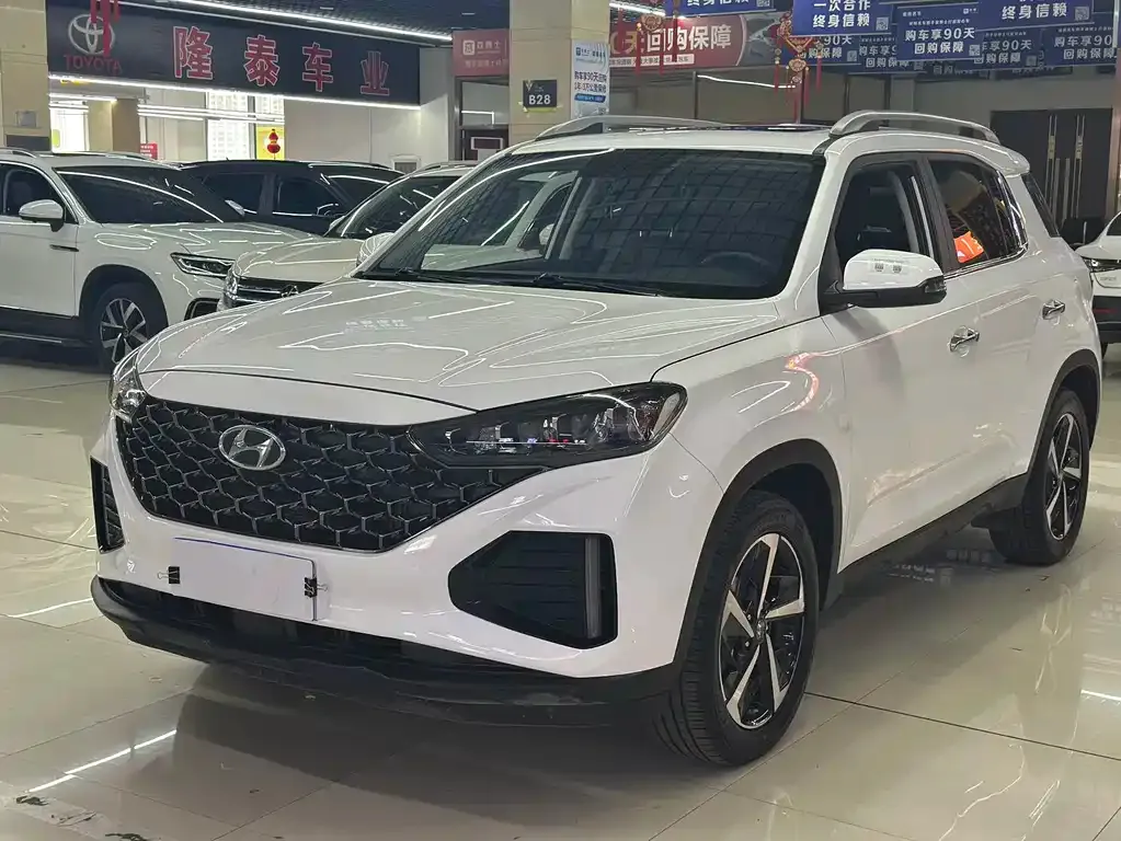 Hyundai ix35 — фото 1