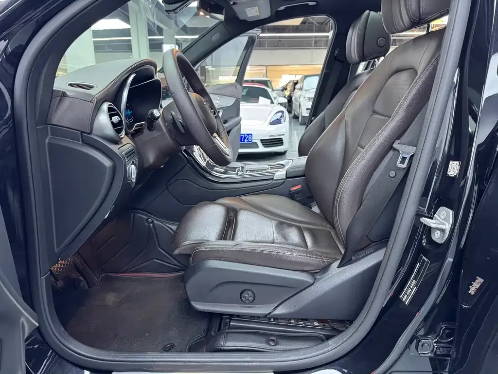 Mercedes-Benz GLC 2022 из CN, фото 3
