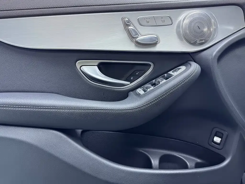 Mercedes-Benz GLC 2022 из CN, фото 2