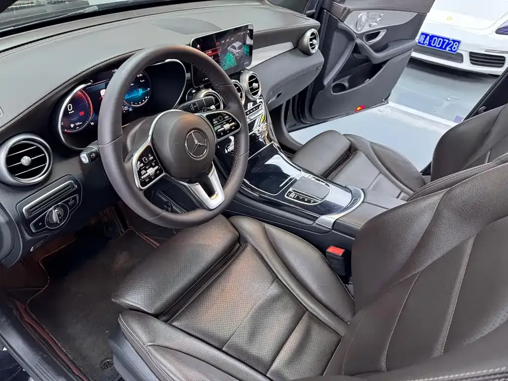 Mercedes-Benz GLC 2022 из CN, фото 9