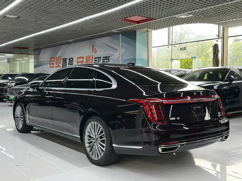 Hongqi H9 — фото 7
