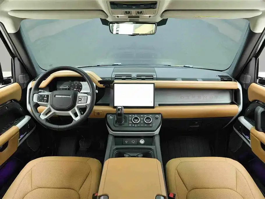 Land Rover Defender — фото 10