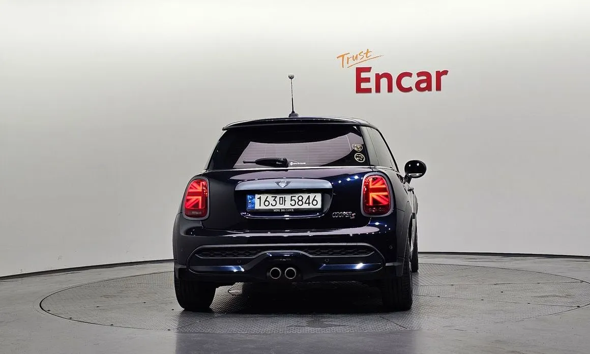 Mini Cooper 2022 из KR, фото 2