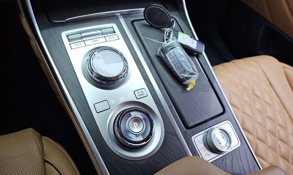 Genesis GV80 — фото 10
