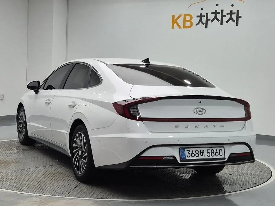 Hyundai Sonata — фото 4