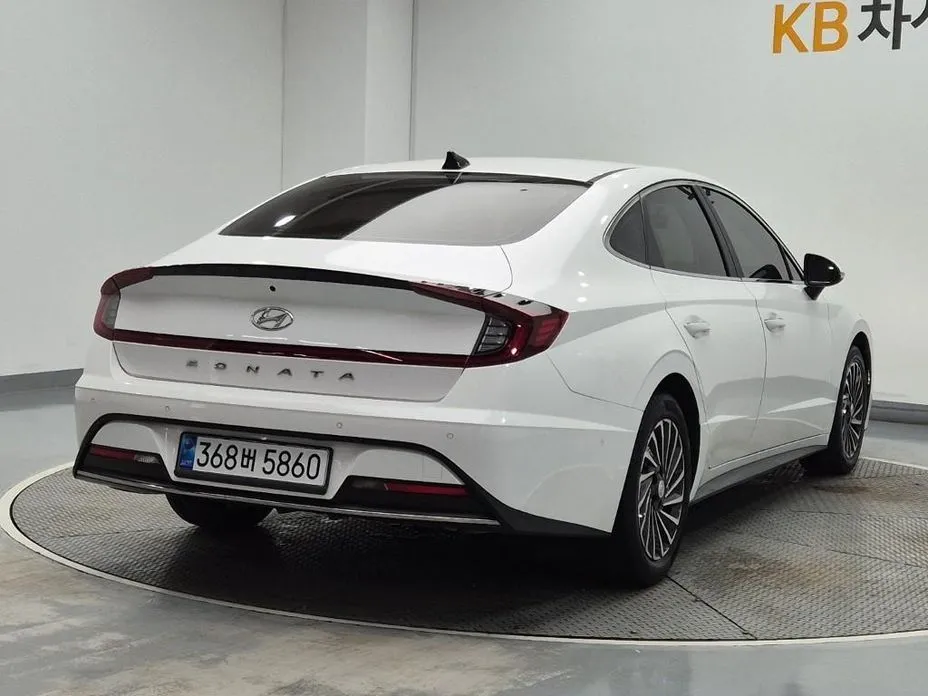 Hyundai Sonata — фото 2